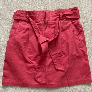 LOFT NWT Coral Belted Mini Skirt